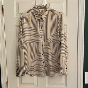 H&M Geometric Beige and Black Button Shirt, size M